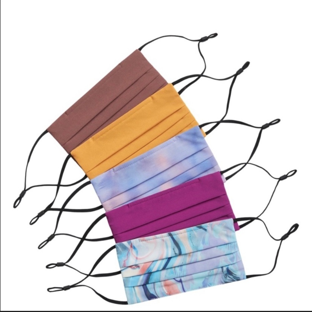 NEW Athleta Everyday Masks 5 pack